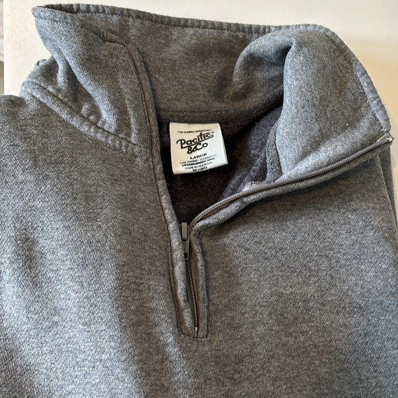1/4 zip hoodie - Picture 4 of 4